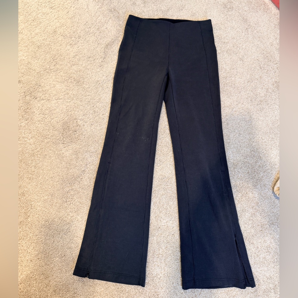 Lululemon Black Ribbed Zip Ankle pant